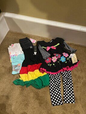 Lot of girls size 3T clothing, NWT